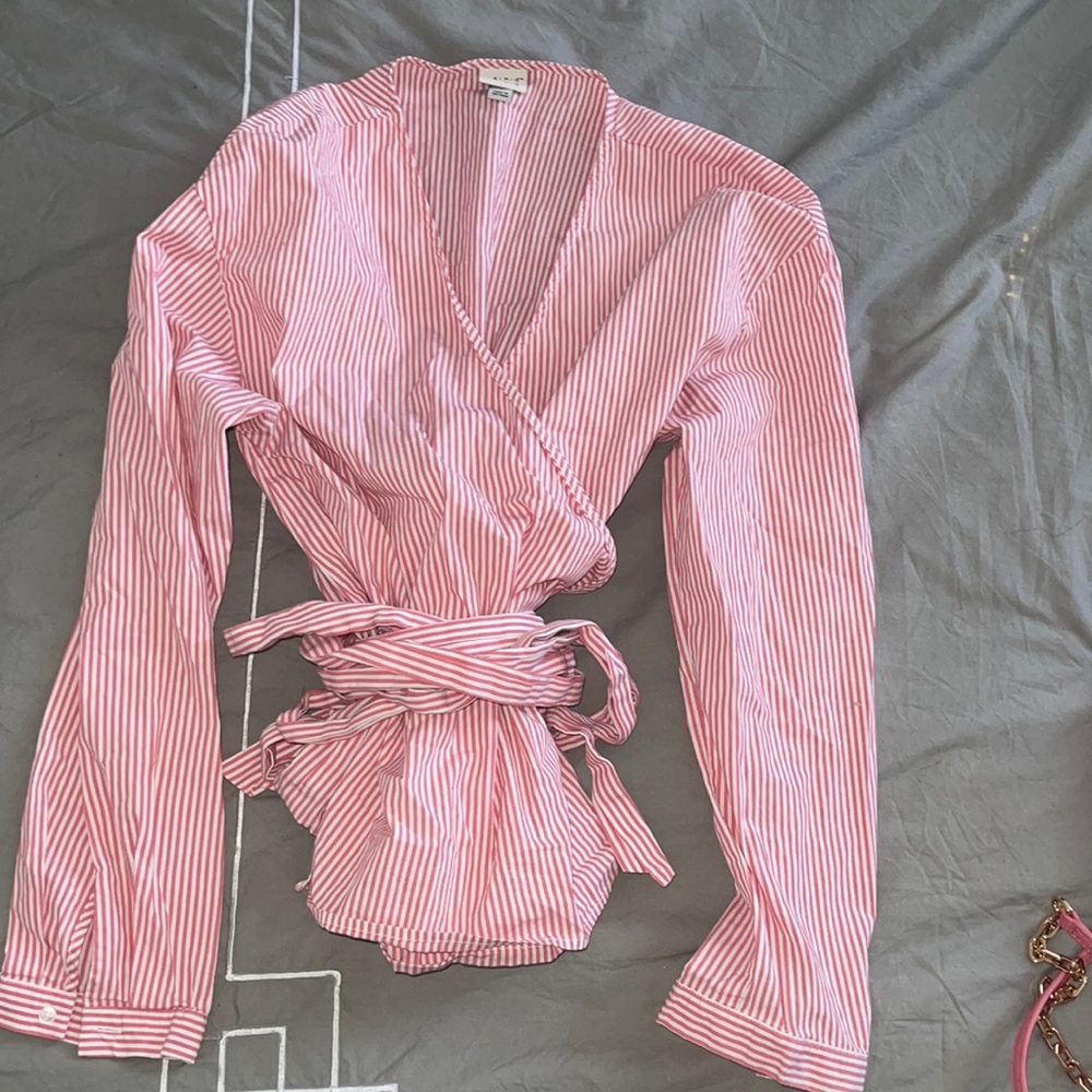 Target brand wrap around shirt